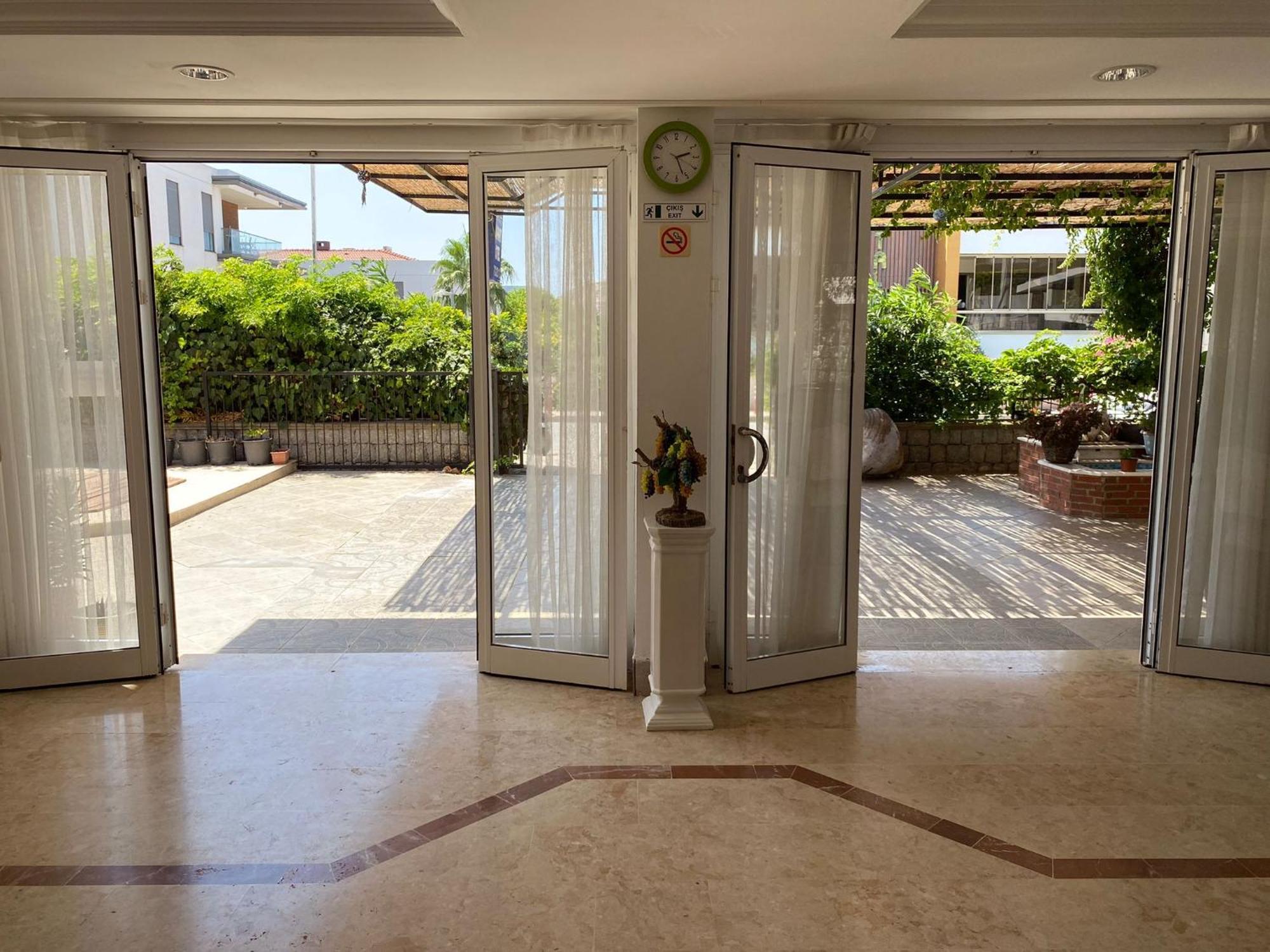 Fora Apart Otel Cesme Exterior photo